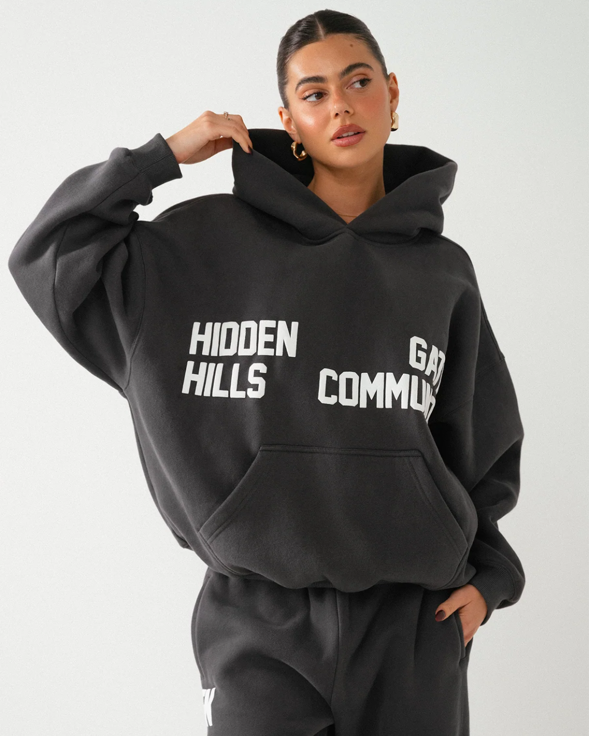 HIDDEN HILLS TRACKSUIT III